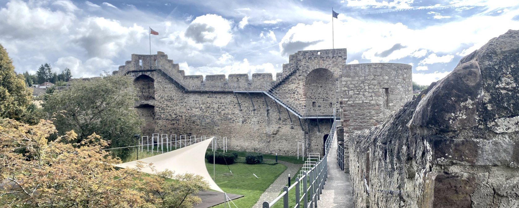 Stadtmauer in Hillesheim, © Touristik GmbH Gerolsteiner Land
