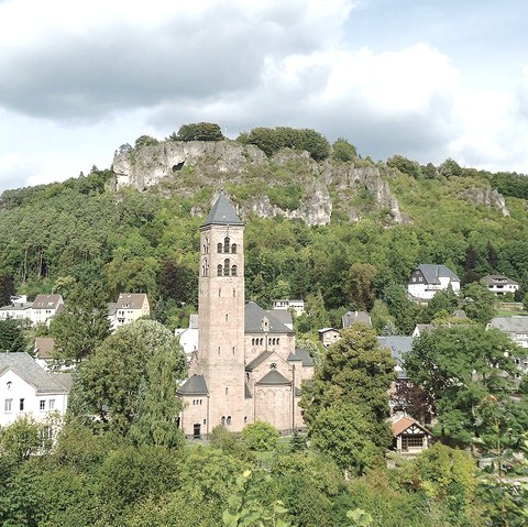 Erlöserkirche mit Munterley, © Touristik GmbH Gerolsteiner Land