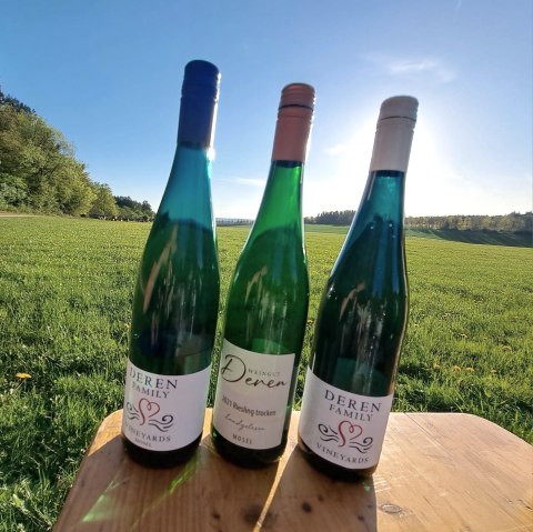 Wein, © Familie Deren
