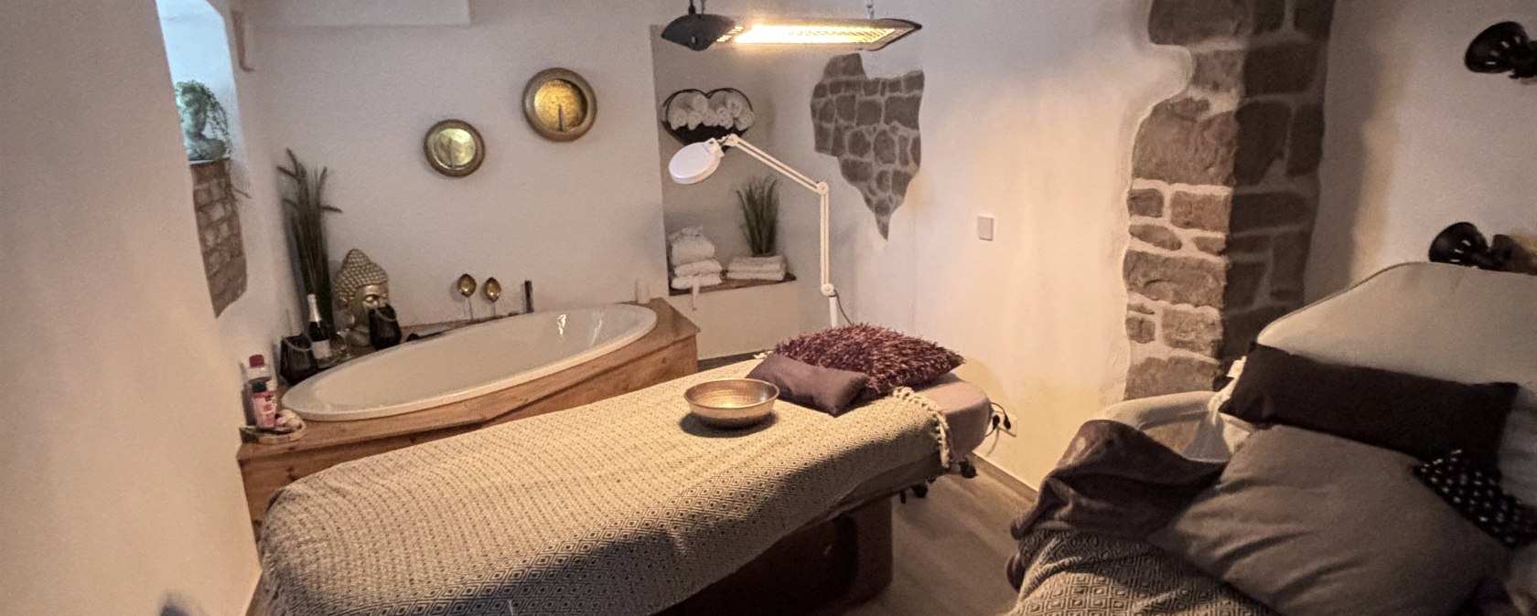 Wellnessbereich, &copy; Touristik GmbH Gerolsteiner Land