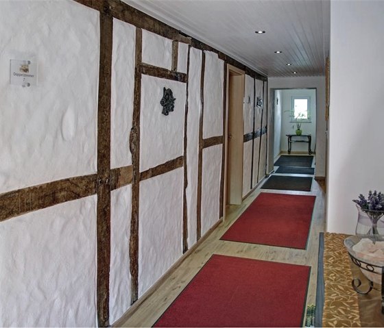 Flur zu den G&auml;stezimmern