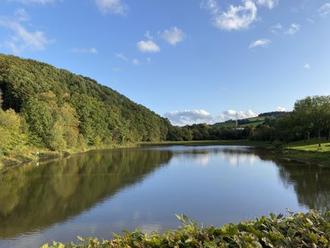Blick von Oben auf den Wirftstausee.