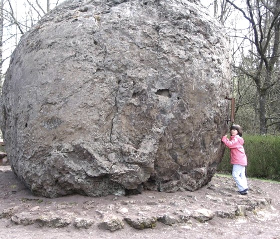 Lavabombe Strohn, &copy; Gertrud Wieser