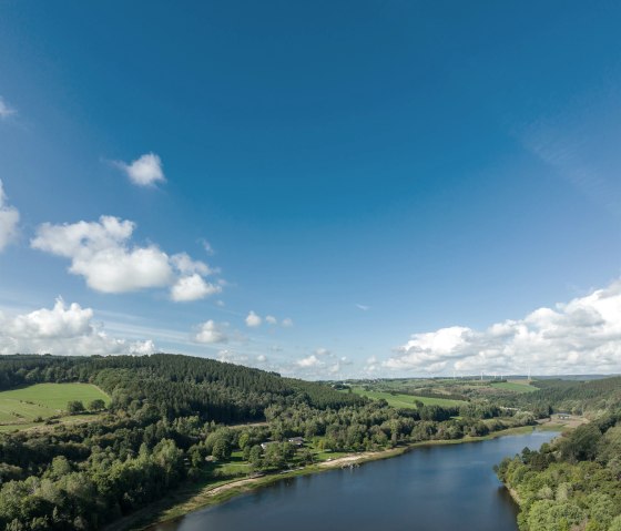 Kronenburger See Gesamtansicht, &copy; Eifel Tourismus GmbH -Dominik Ketz