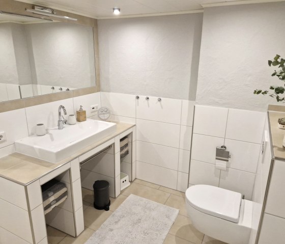 Badezimmer, &copy; Touristik GmbH