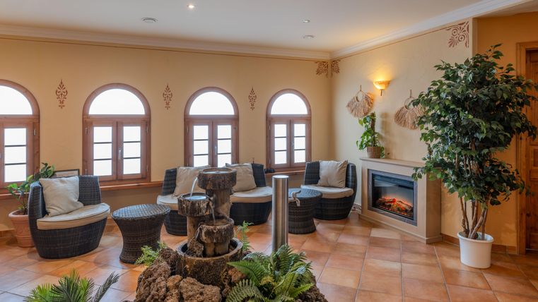 Wellnessbereich mit Lounge