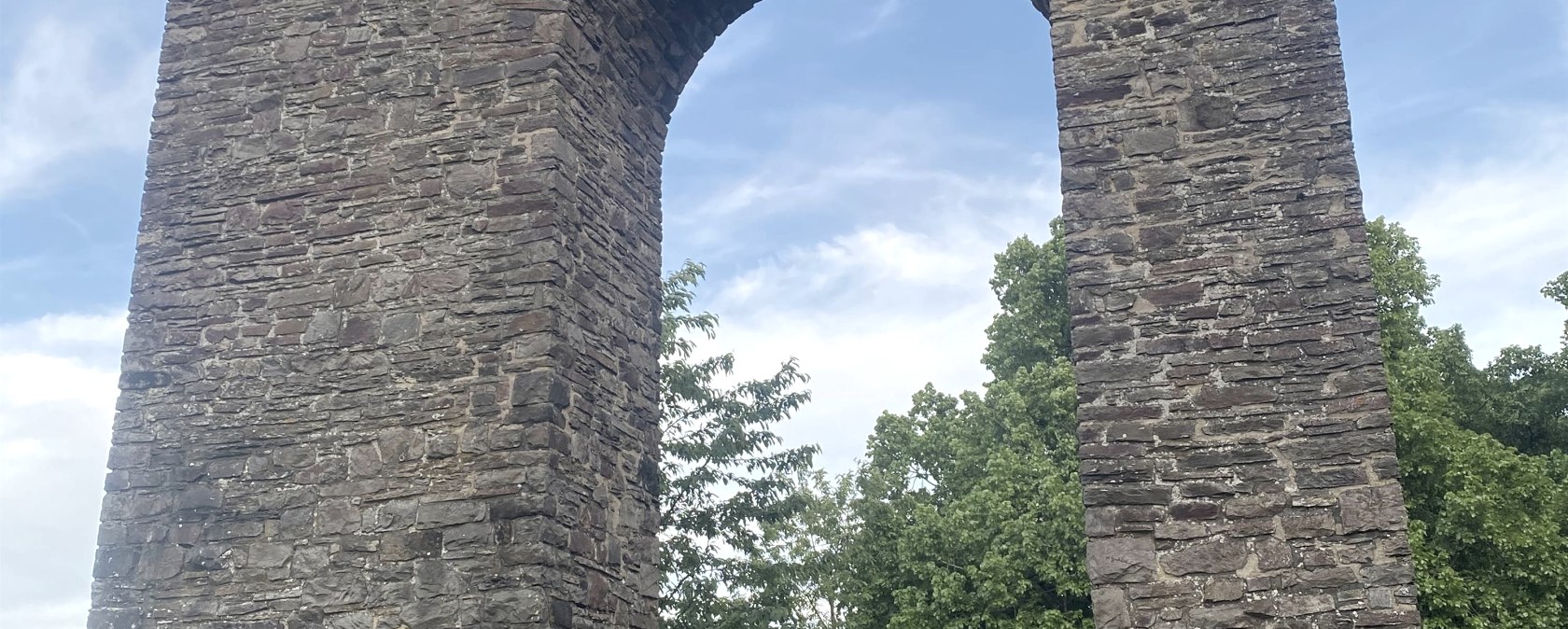 Krieger-Denkmal Stadtkyll, &copy; Touristik GmbH Gerolsteiner Land, Leonie Post