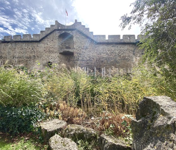 Innenbereich Stadtmauer, © Touristik GmbH Gerolsteiner Land