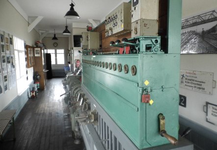 Stellwerk, &copy; Schun