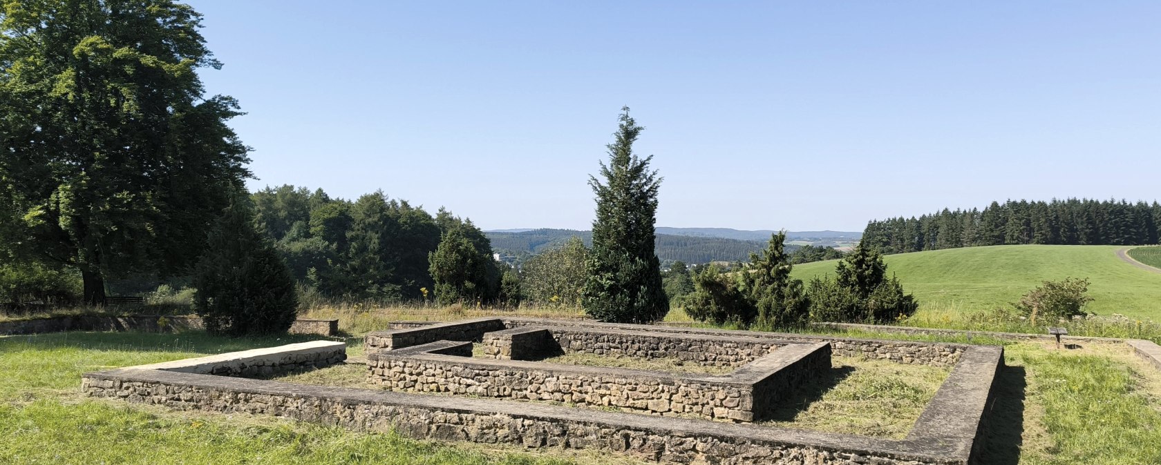Juddekirchhof (3), &copy; Touristik GmbH Gerolstein - Frank Reuter