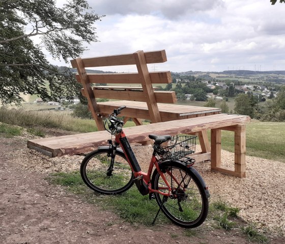 XXL Bank Kerschenbach, &copy; Ute Klinkhammer, Touristik GmbH Gerolsteiner Land