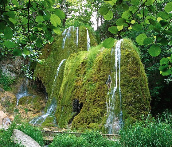 wasserfall-dreimuehlen, &copy; sarah-wiesen-tourist-information-gerolsteiner-land