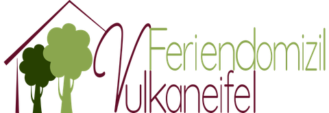 Ein stilisiertes Logo für das Ferienhaus "Vulkan Eifel". Es zeigt einen Baum und das Wort "Feriendomizil" in ansprechenden Farben.