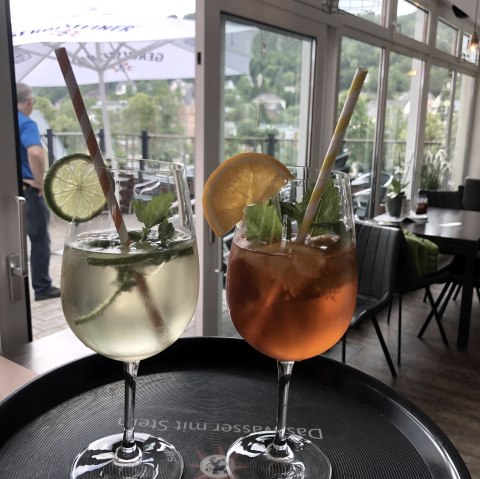 Bistro im Flecken Cocktails, © Zur zeitlich unbegrenzten und freien Nutzung