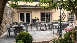 Biergarten, &copy; TI-Pr&uuml;m/ Altes Backhaus Diana Hens