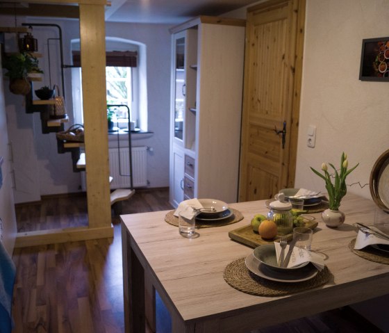 K&uuml;che Esstisch-min